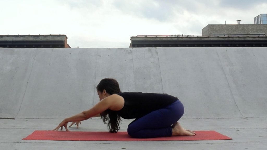 10 Minute Wind Down Gentle Flow Yoga Class Sequence - Childs Pose - Argentina Rosado Yoga New York